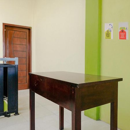 Hotel OYO Life 2641 Zulfina Blue Fire House Banyuwangi  Exterior foto